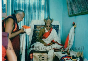 HH Dudjom Rinpoche with HH Dilgo Khyentse Rinpoche (1)